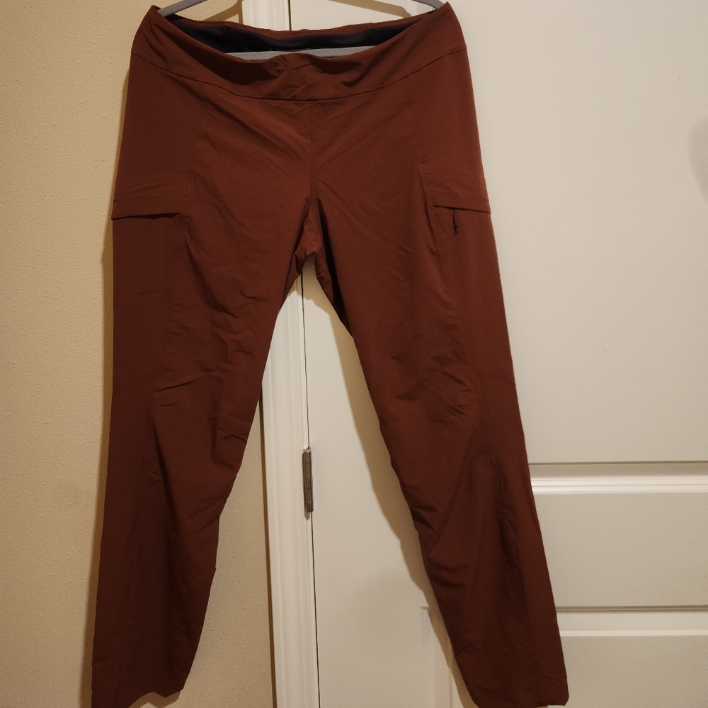 Arc'teryx Brown Women's Pants